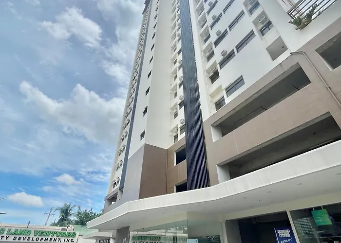 The Midpoint Residences 2 Bedroom For Couple Or Family Near Ayala Center Cebu And Sm Cebu 아파트호텔 만다웨 시